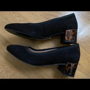 Never-worn Vionic Natalie Womens block heel